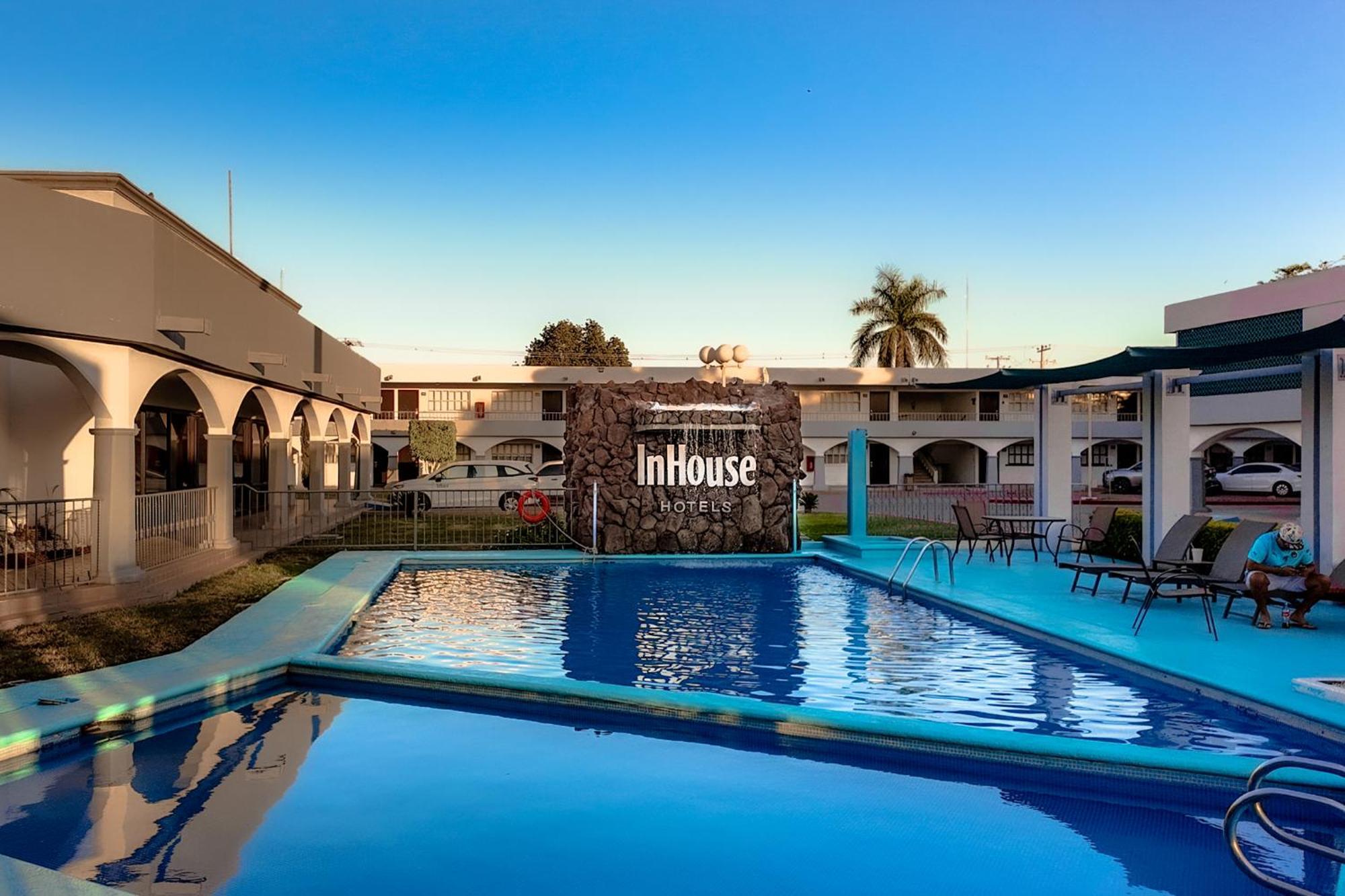 Inhouse Obregon Hotel Ciudad Obregón Exterior foto